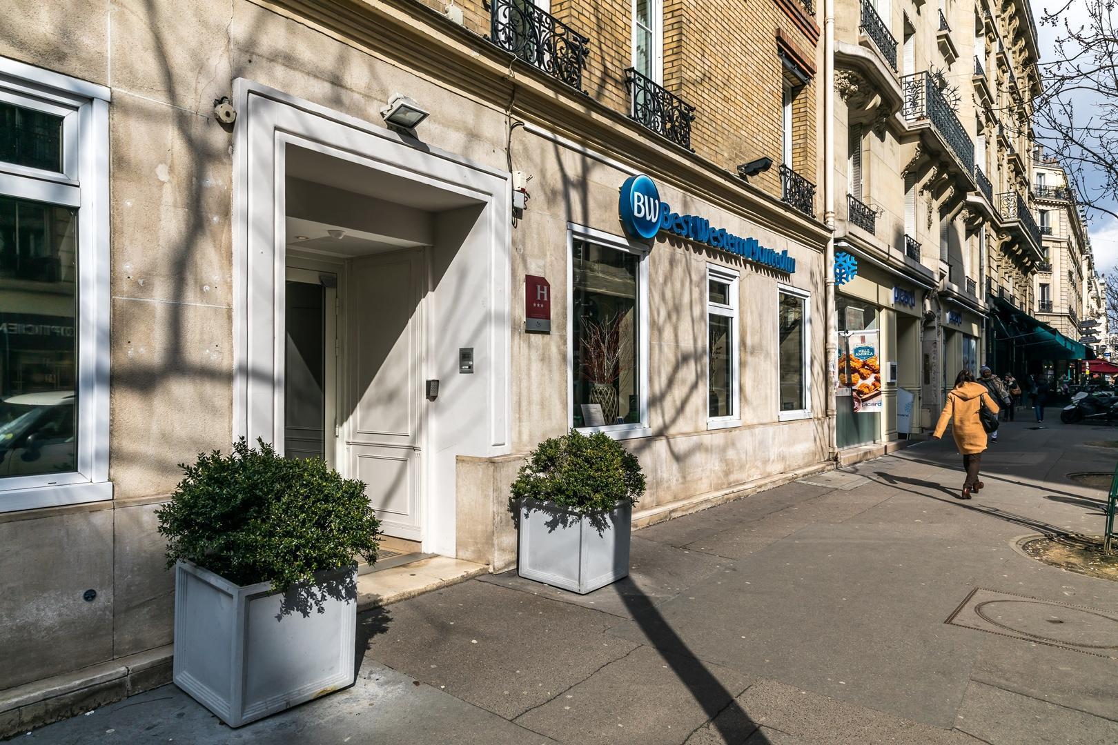 Hotel Best Western Montcalm Paris Exterior foto